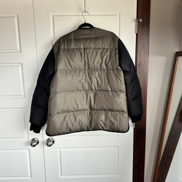 Marfa stance shearling and down reversible jacket - Picture 6 of 9